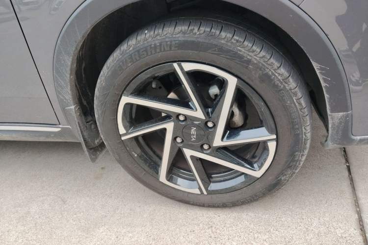 Used NETA AYA 2023 401 Lite Right Front Wheel Hub