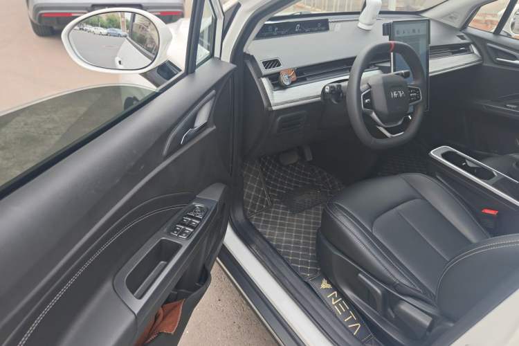 Used NETA AYA 2023 401 Lite Driver Seat