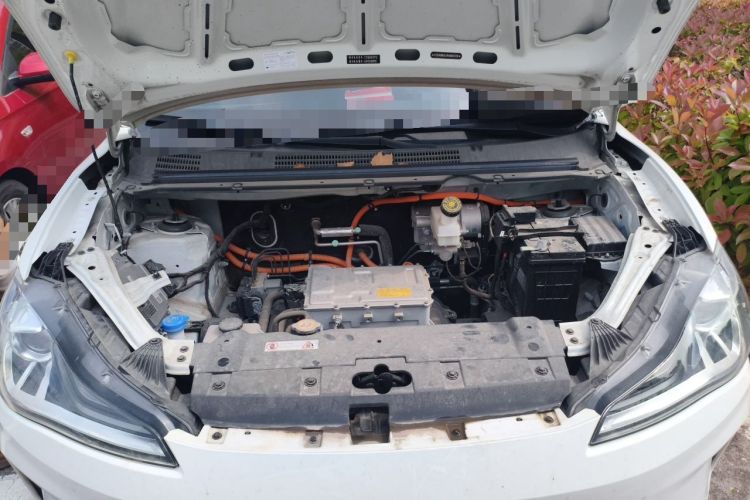 Used NETA AYA 2023 401 Engine Bay