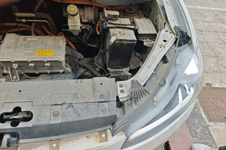 Used NETA AYA 2023 401 Lite Engine Bay Left