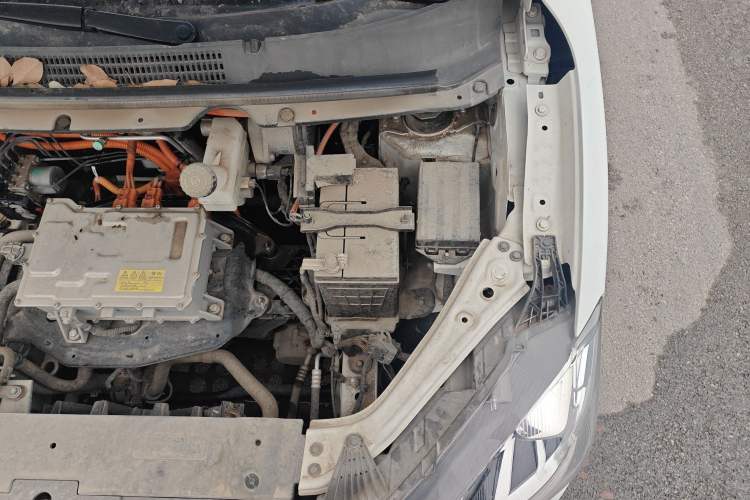 Used NETA AYA 2023 Revised Version 401 Lite Engine Bay Left