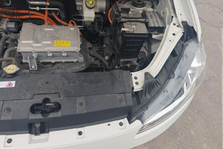 Used NETA AYA 2023 401 Lite Engine Bay Left