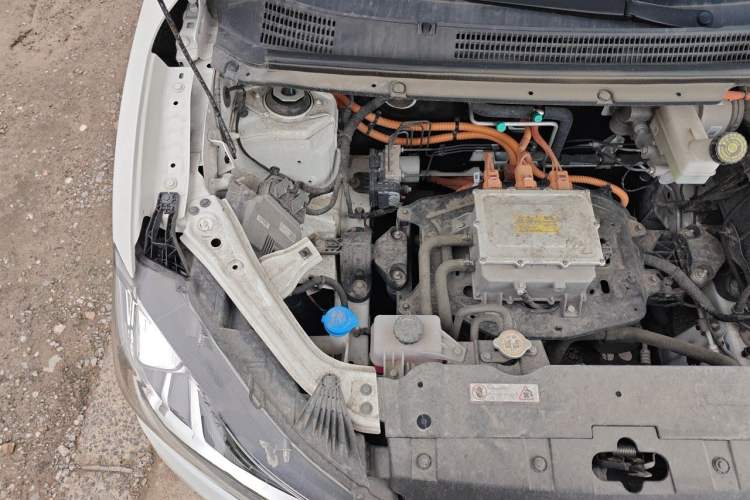 Used NETA AYA 2023 318 Lite Engine Bay Right