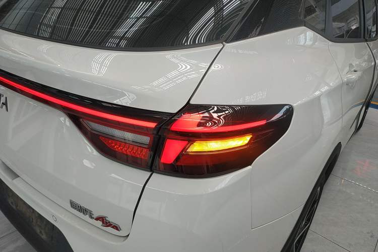 Used NETA AYA 2023 Revised Version 401 Lite Exterior 6