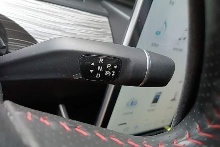 Used NETA AYA 2023 401 Gear Lever