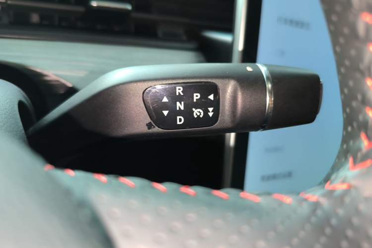 Used NETA AYA 2023 401 Lite Gear Lever