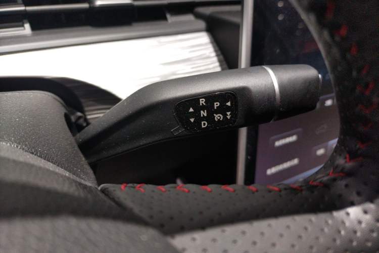 Used NETA AYA 2023 401 Lite Gear Lever