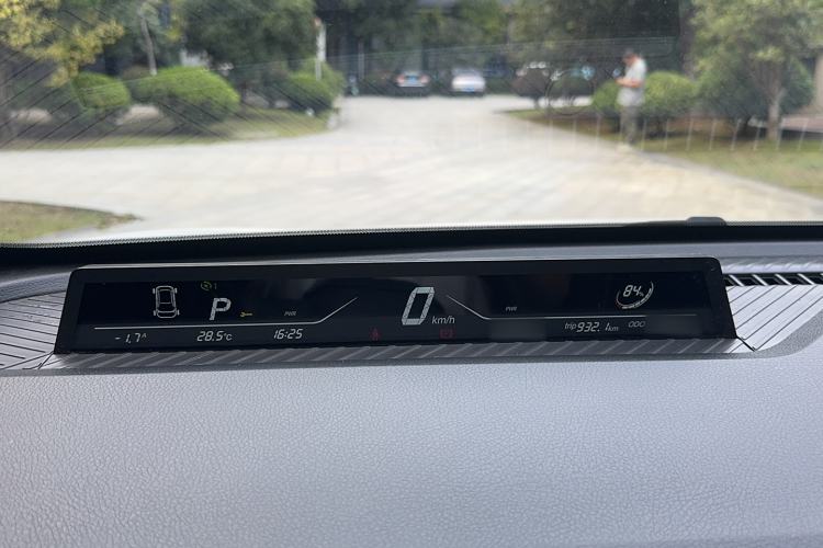 Used NETA AYA 2023 401 Lite Instrument Cluster