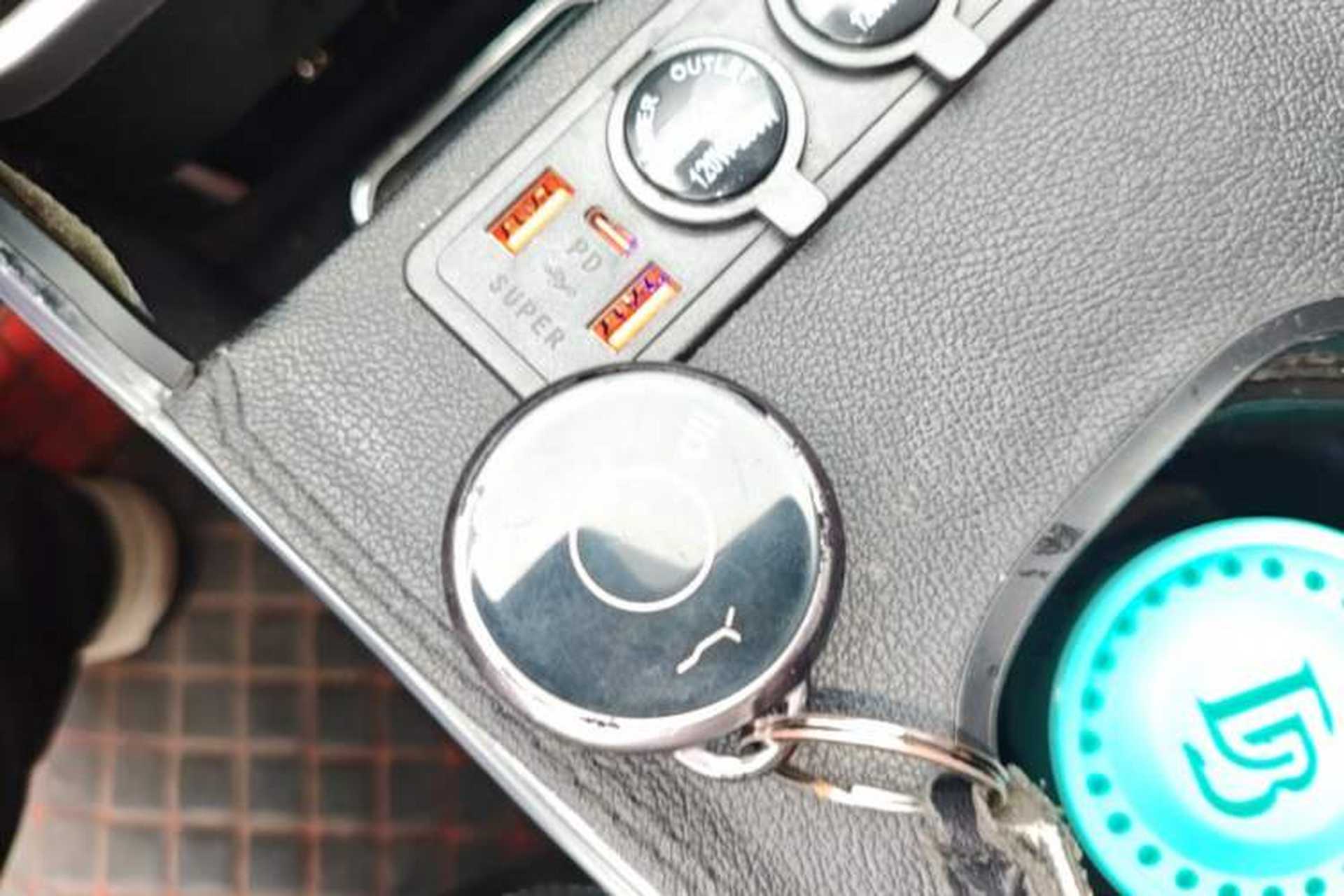 Used NETA AYA 2023 401 Interior 1
