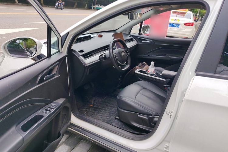 Used NETA AYA 2023 401 Interior 3
