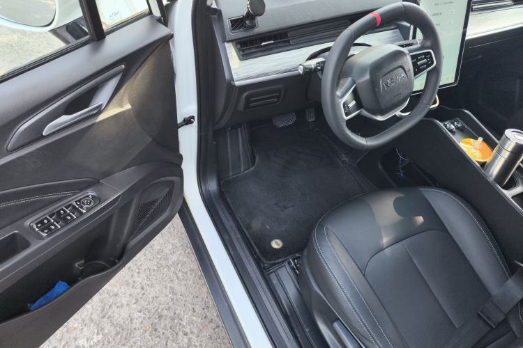 Used NETA AYA 2023 401 Lite Interior 3