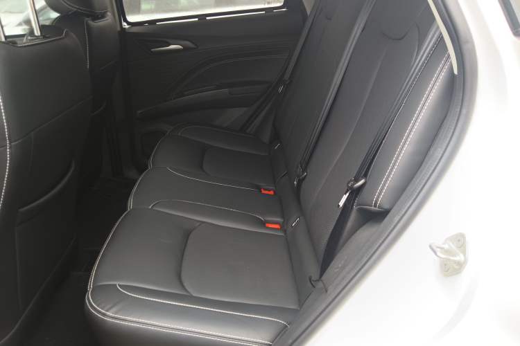 Used NETA AYA 2023 401 Lite Interior 4