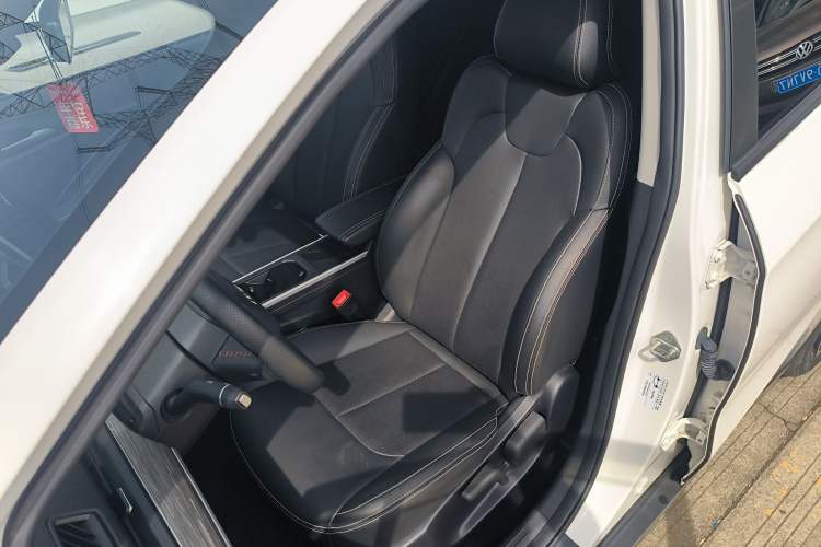 Used NETA AYA 2023 401 Lite Left Front Seat