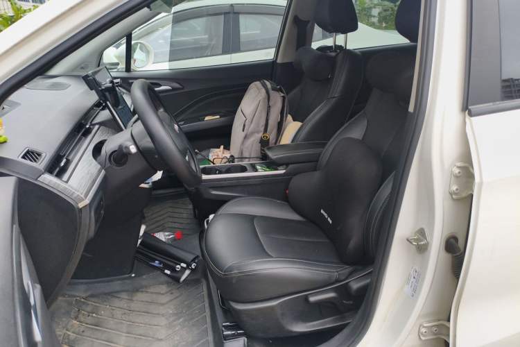 Used NETA AYA 2023 401 Left Front Seat