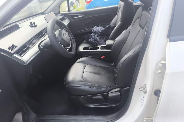 Used NETA AYA 2023 401 Lite Left Front Seat