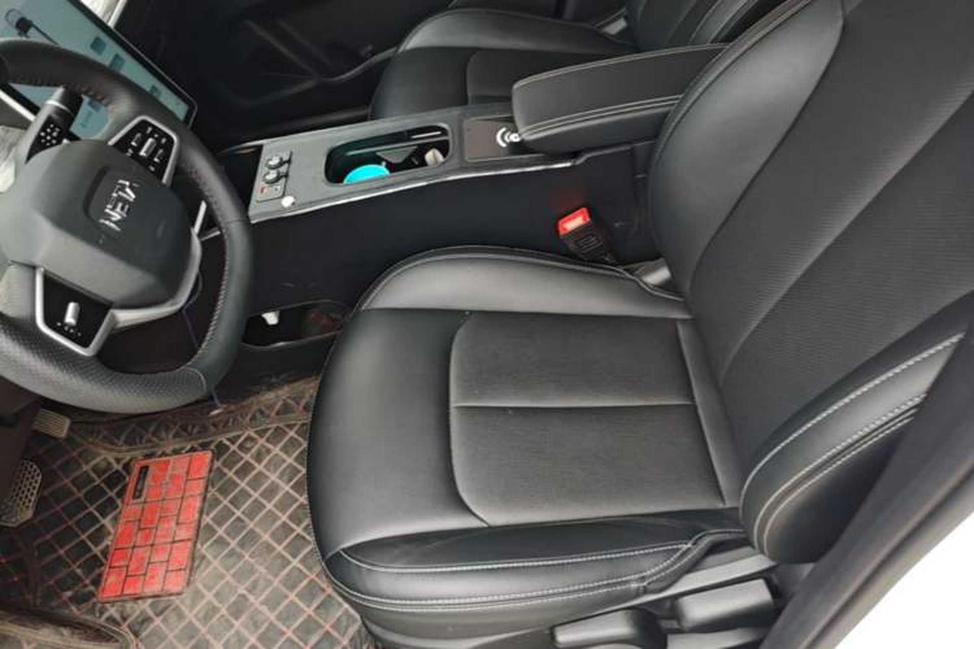 Used NETA AYA 2023 401 Left Front Seat