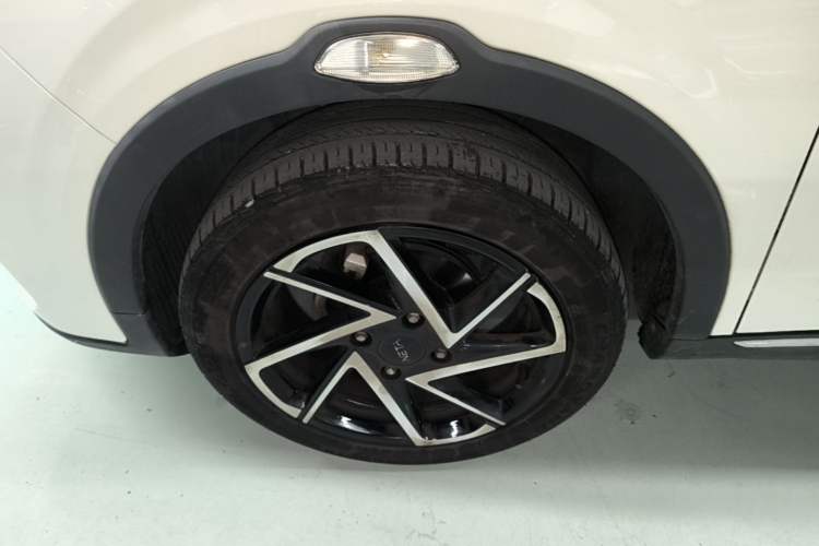 Used NETA AYA 2023 401 Lite Left Front Wheel Hub