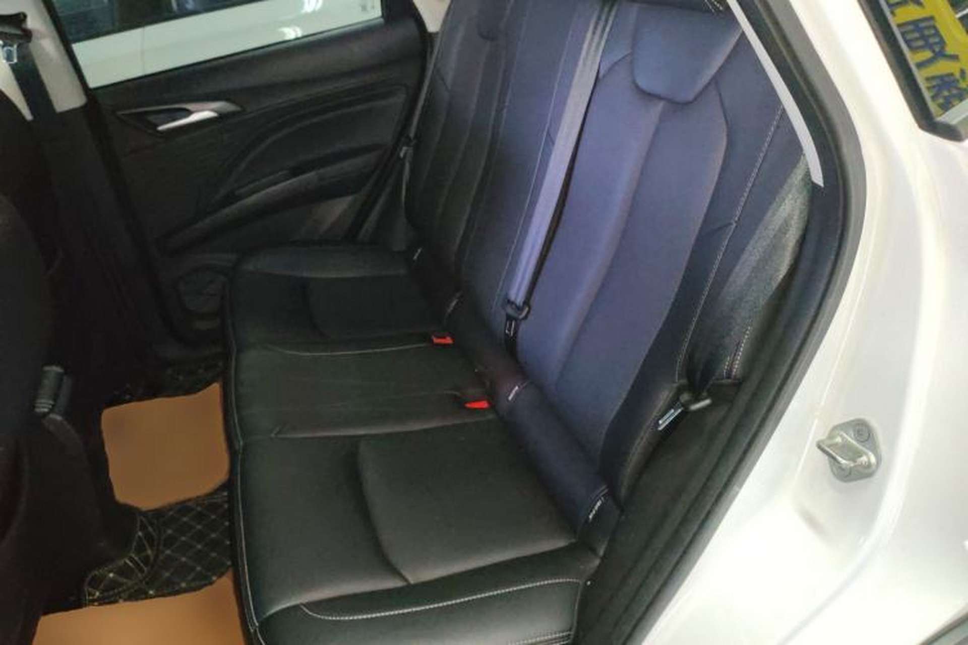 Used NETA AYA 2023 401 Lite Left Rear Seat