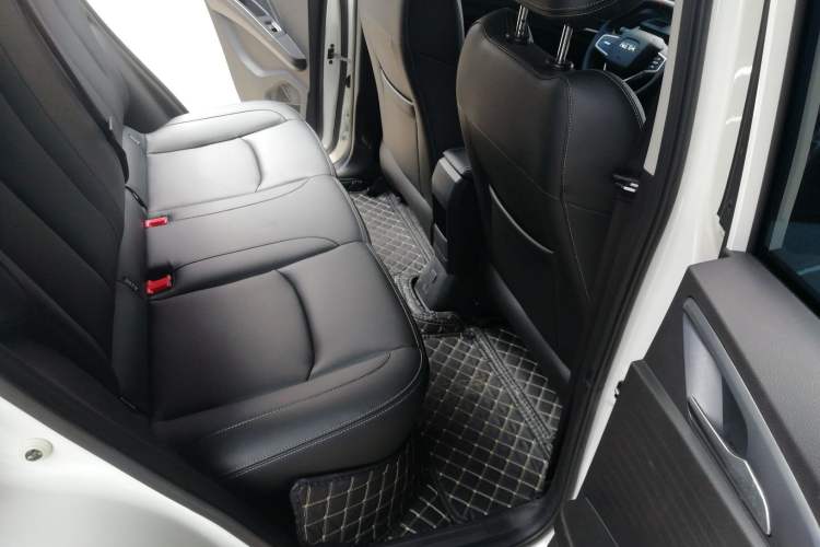 Used NETA AYA 2023 401 Lite Left Rear Seat