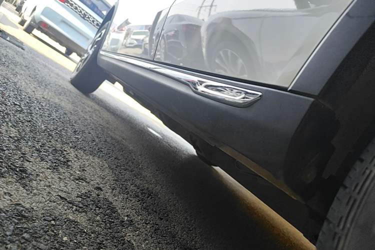 Used NETA AYA 2023 318 Lite Left Side Sill