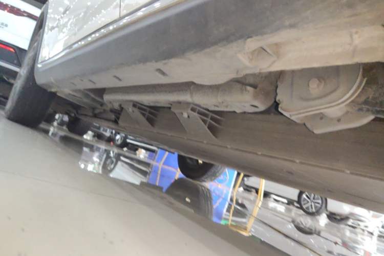 Used NETA AYA 2023 318 Left Side Sill