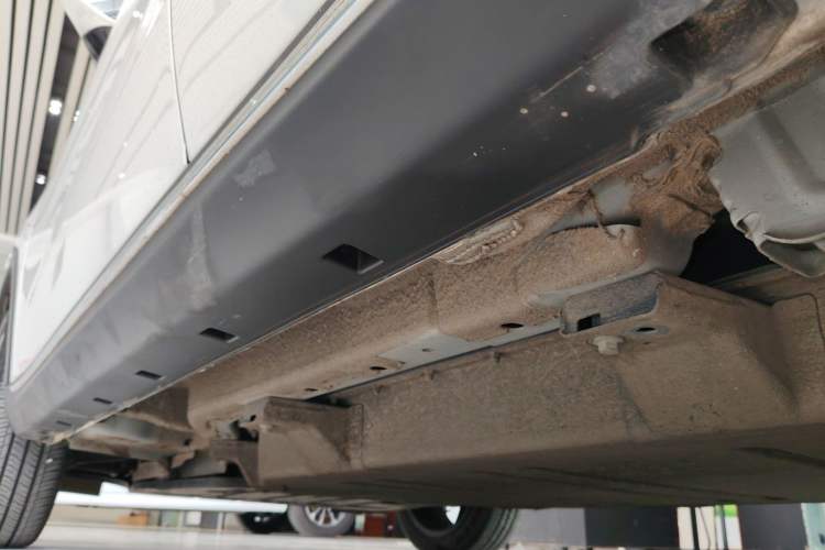 Used NETA AYA 2023 401 Left Side Sill