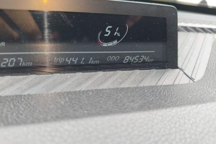 Used NETA AYA 2023 401 Odometer Close Up