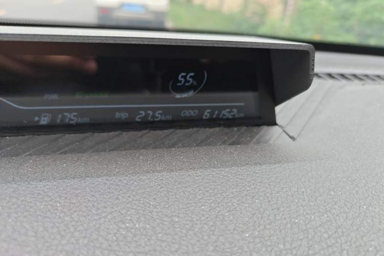 Used NETA AYA 2023 318 Lite Odometer Close Up