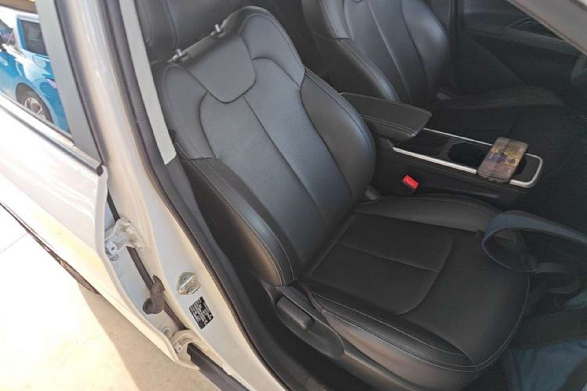 Used NETA AYA 2023 318 Lite Right Front Seat
