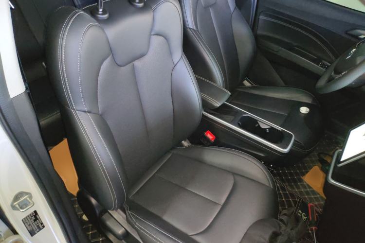 Used NETA AYA 2023 401 Lite Right Front Seat
