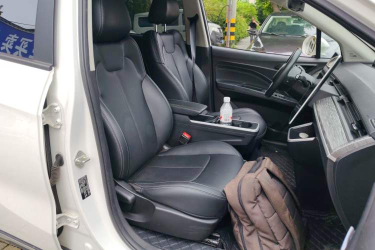 Used NETA AYA 2023 401 Right Front Seat