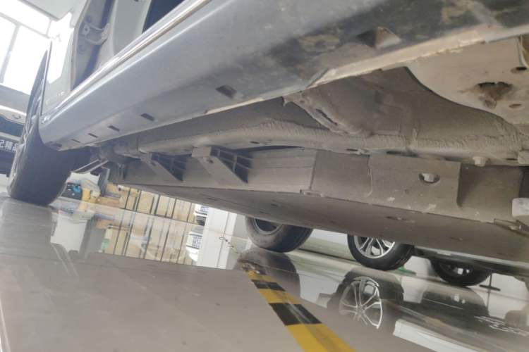 Used NETA AYA 2023 318 Right Side Sill