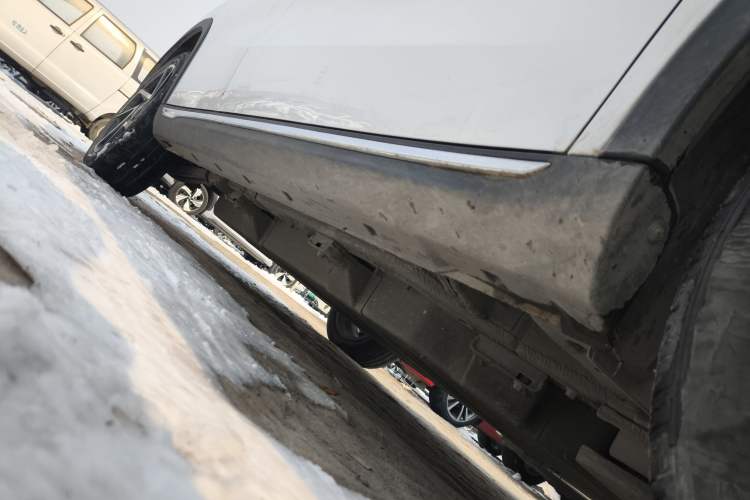 Used NETA AYA 2023 401 Lite Right Side Sill