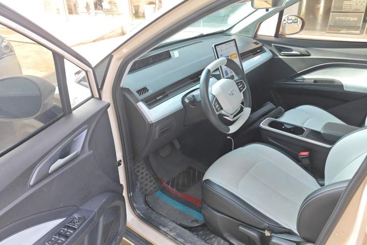 Used NETA AYA 2023 401 Driver Seat