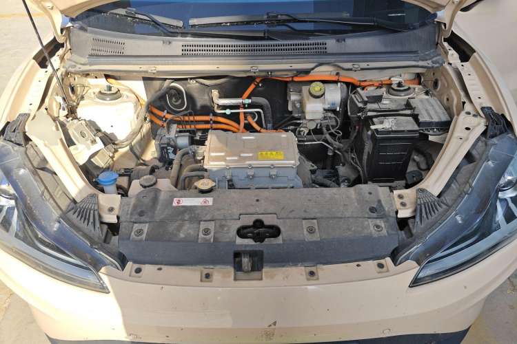Used NETA AYA 2023 401 Engine Bay