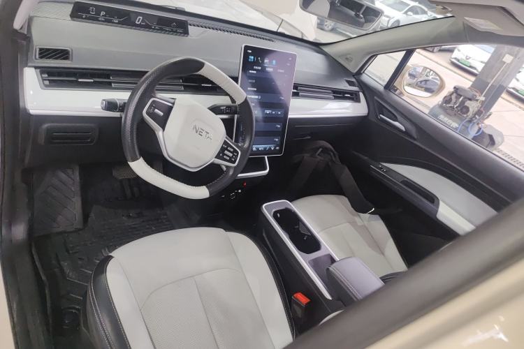 Used NETA AYA 2023 Revised Version 401 Lite Interior 2