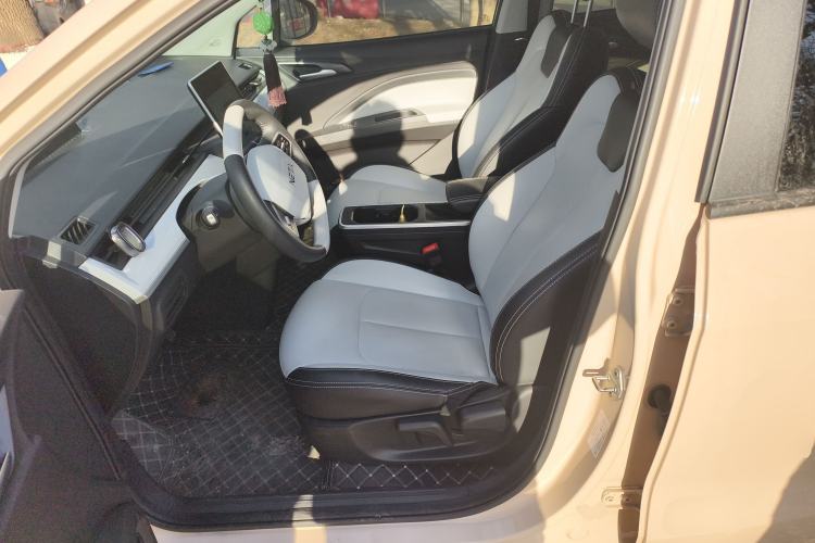 Used NETA AYA 2023 401 Lite Left Front Seat