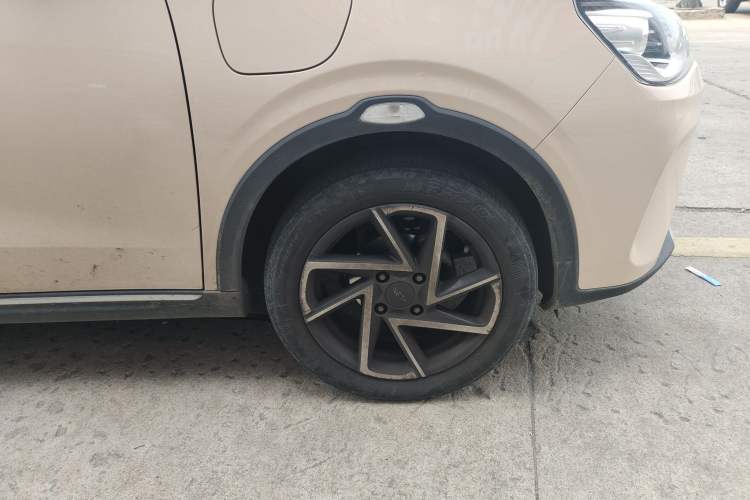 Used NETA AYA 2023 401 Lite Right Front Wheel Hub