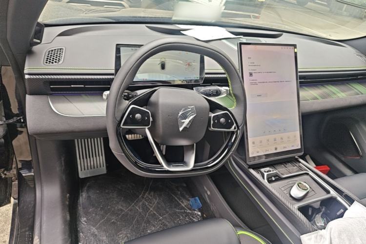 Used NETA GT 2023 560 Center Console