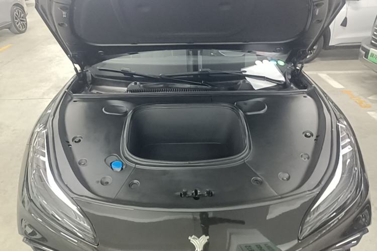 Used NETA GT 2023 660 Engine Bay