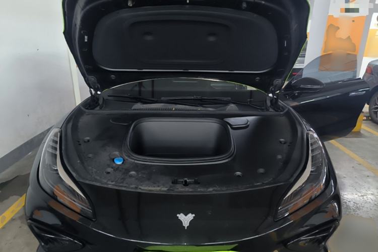 Used NETA GT 2023 560 Engine Bay