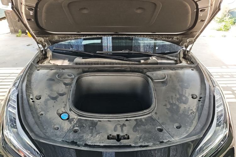 Used NETA GT 2023 560 Engine Bay