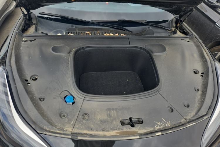 Used NETA GT 2023 560 Engine Bay