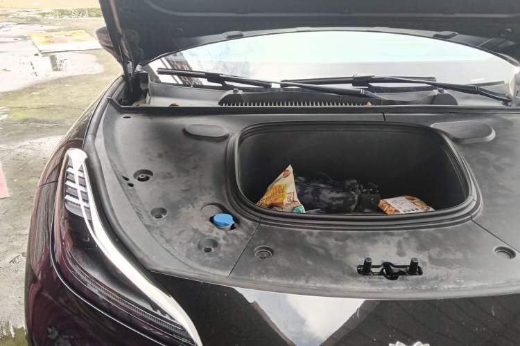 Used NETA GT 2023 580 AWD Engine Bay Right