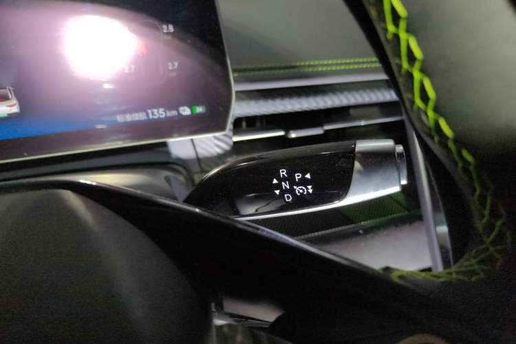 Used NETA GT 2023 560 Gear Lever
