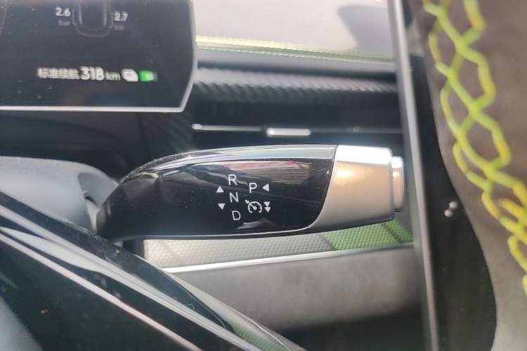 Used NETA GT 2023 560 Gear Lever