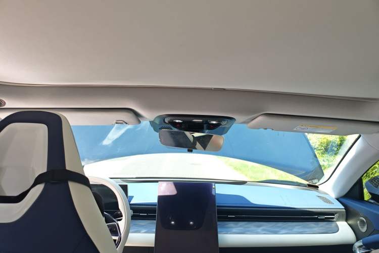 Used NETA GT 2023 580 AWD Headliner