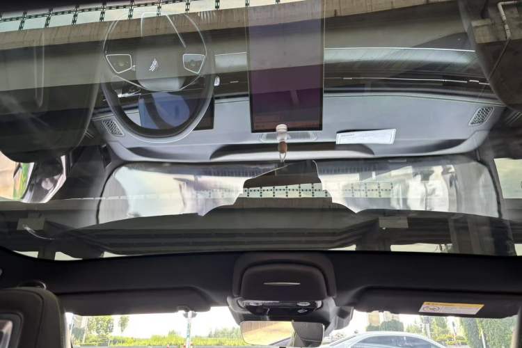 Used NETA GT 2023 560 Headliner