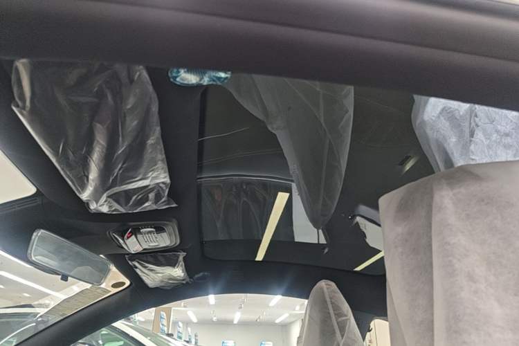 Used NETA GT 2023 560 Headliner