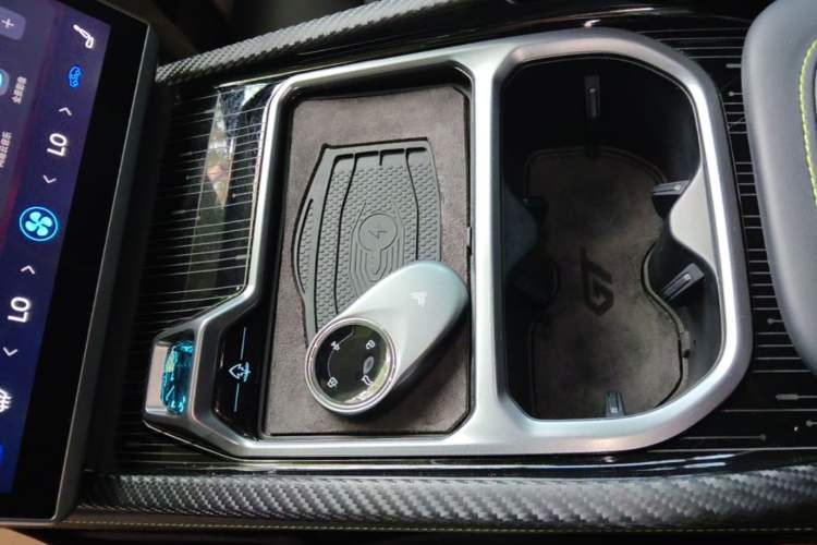 Used NETA GT 2023 560 Interior 1